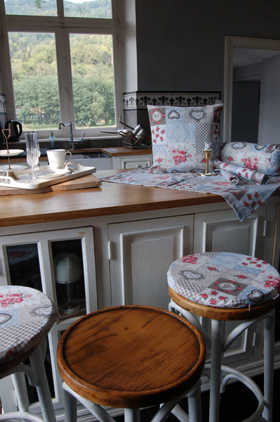 XL table runner approx. 40x220 cm, mixed fabric, shabby chic, beties "Village Children"