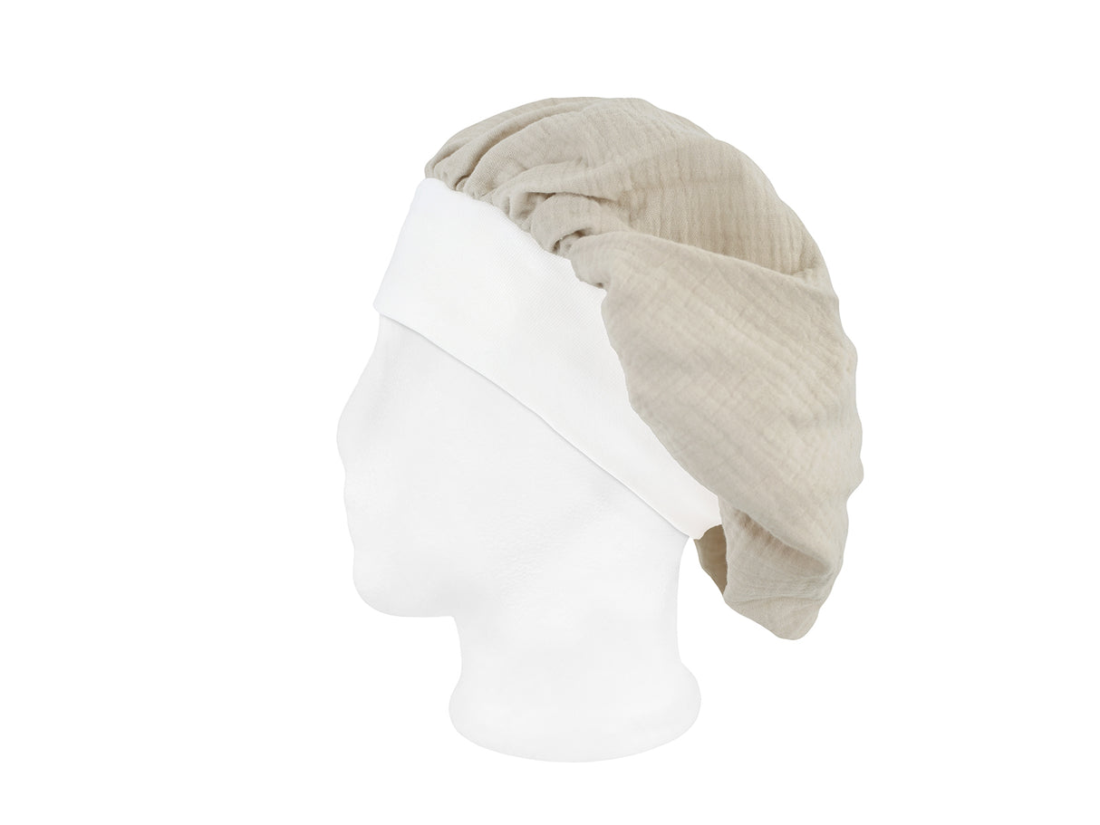 beties Musselin Bonnet Haarhaube Mandel Beige – seitenansicht, 100% Bio-Baumwolle Musselin