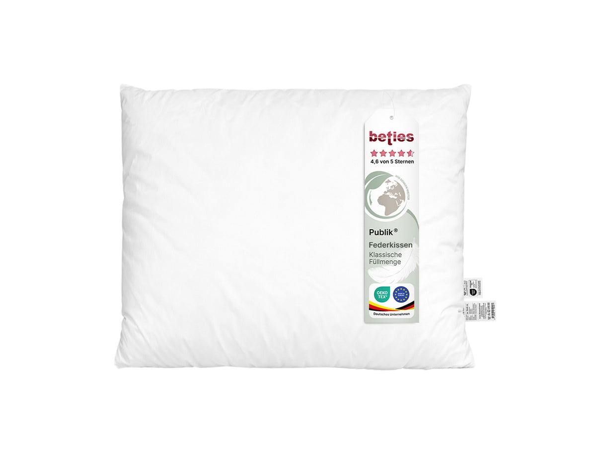 beties Publik Federkissen Fuellkissen 40x50 cm – weisses Kissen mit klassischer Federfuellung freigestellt auf weissem Hintergrund mit etikett