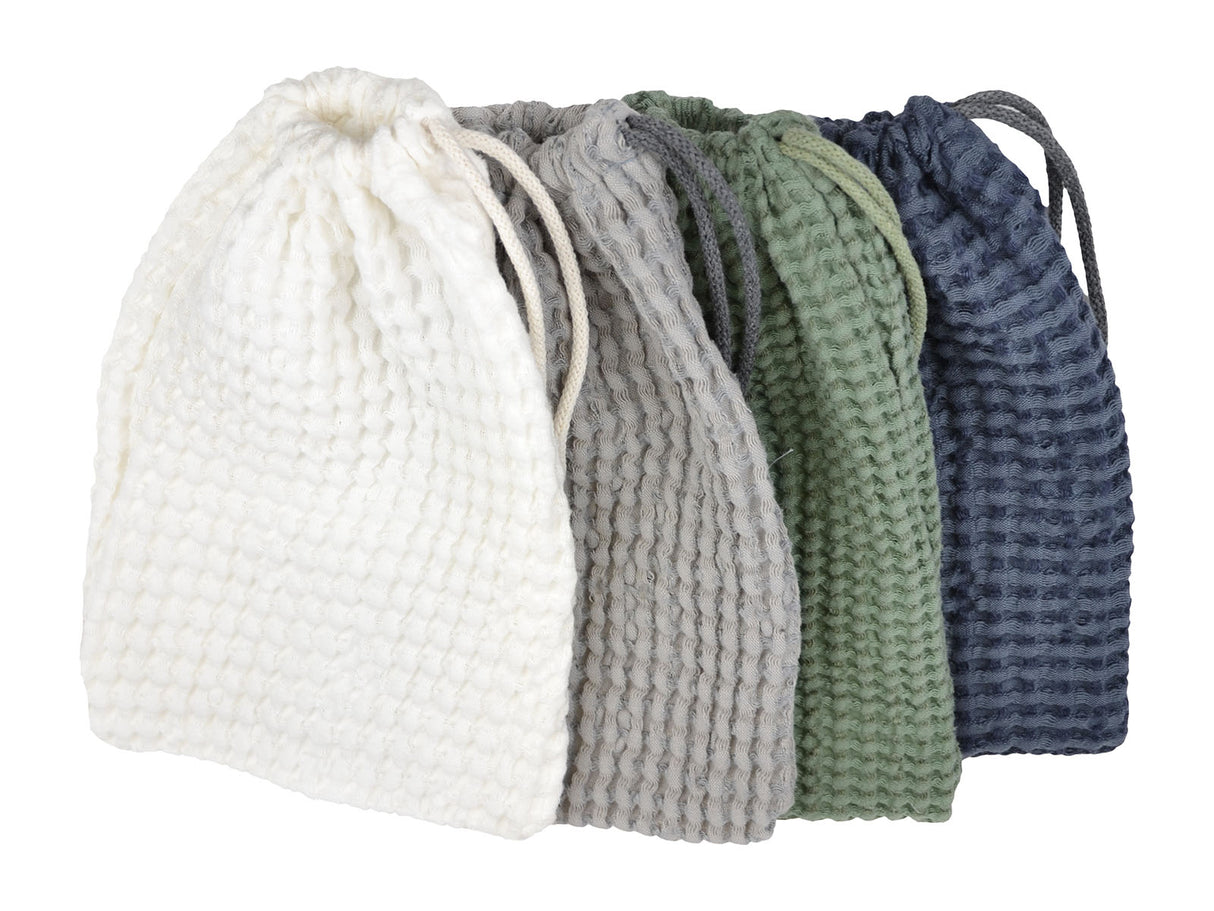 Eisbeutel – Kuehlbeutel aus Waffelpique Leinen-Baumwoll-Mix – nordisches Design von beties aus der "PUR.NATURE" Serie. In den Farben Gletscher-weiss, Nebel-grau, Salbei-gruen und Fjord-blau.