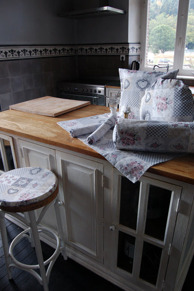 XL table runner approx. 40x220 cm, mixed fabric, shabby chic, beties "Village Children"