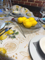 High-quality tablecloth 110x110–130x220 cm made of 100% cotton – lemon design from the beties "Italy Collection"