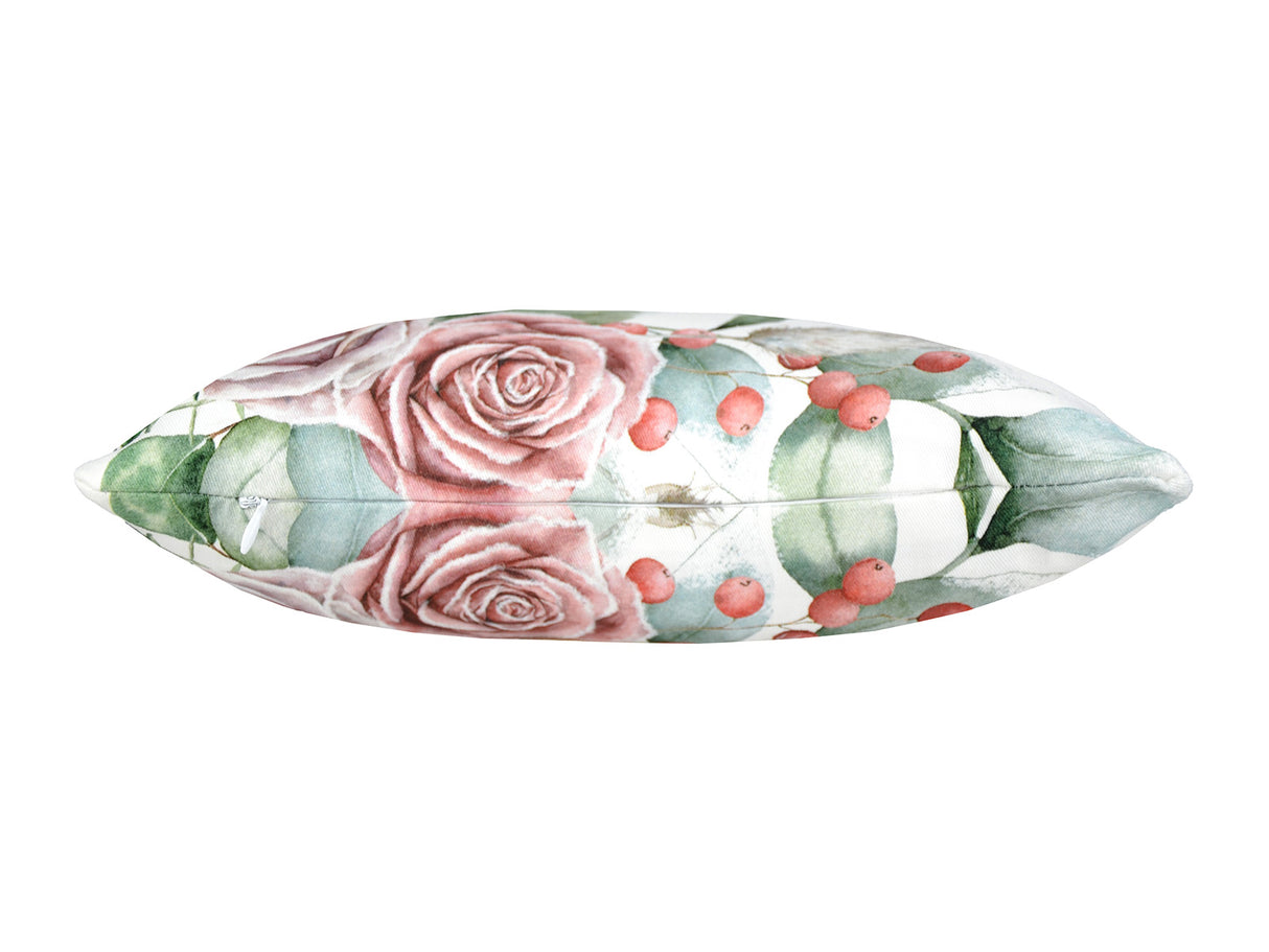 Weisse Kissenhuelle ca. 25x35 cm – Winterdeko mit gefrostetem Rosen-Bukett in mauve – 100% Baumwolle. Ansicht von unten mit Reissverschluss – Aus der beties Magie des Winters "Frost-Rose-Bukett" Kollektion.