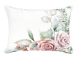 Weisse Kissenhuelle ca. 25x35 cm – Winterdeko mit gefrostetem Rosen-Bukett in mauve – 100% Baumwolle – Aus der beties Magie des Winters "Frost-Rose-Bukett" Kollektion.