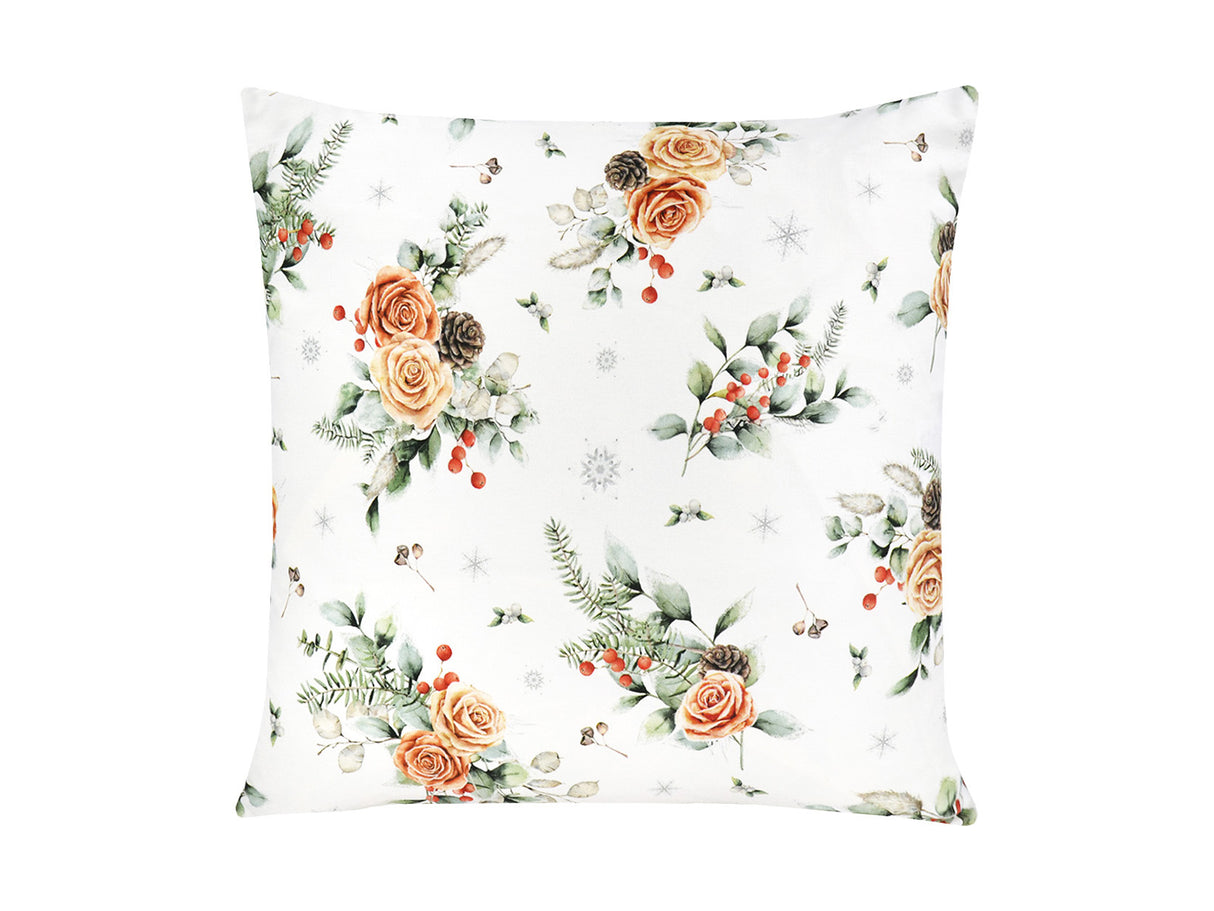 Weisse Kissenhuelle ca. 40x40 cm – Winterdeko mit orangen gefrosteten Rosen, Kieferzapfen und Zweigen im Alloverdruck – 100% Baumwolle – Aus der beties Magie des Winters "Frost-Rose" Kollektion.
