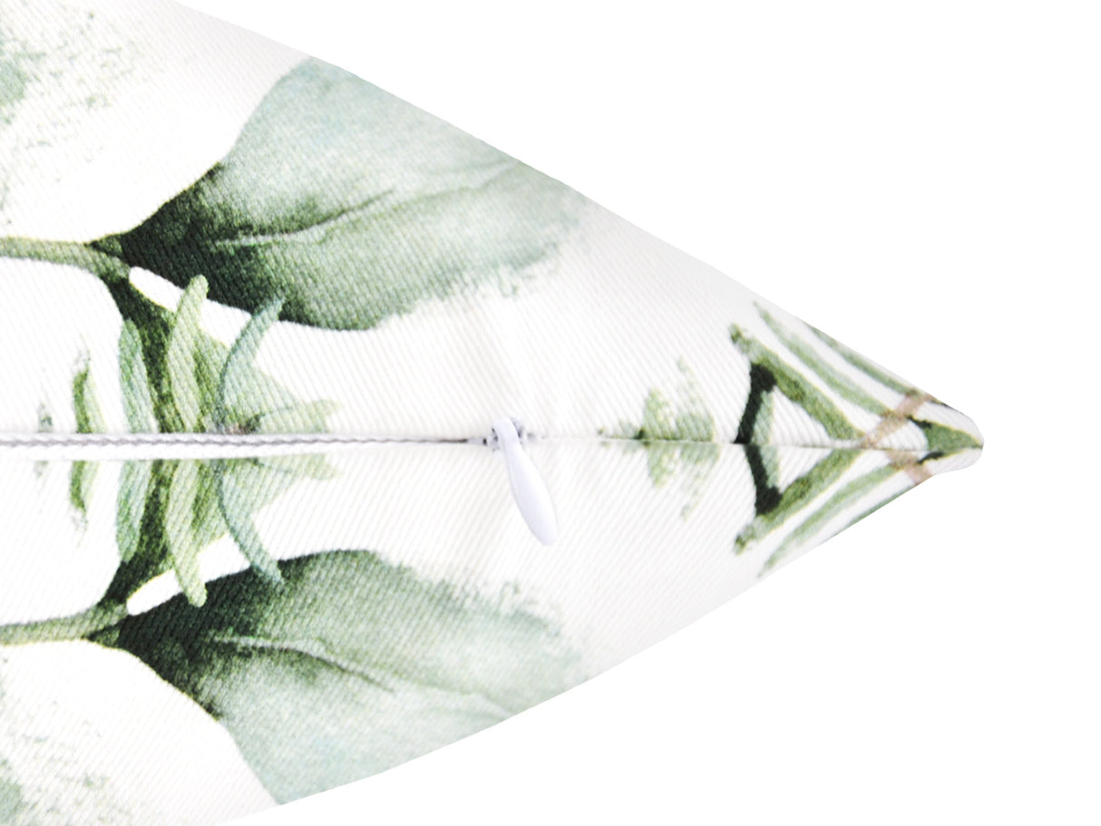 Weisse Kissenhuelle ca. 50x50 cm – Winterdeko mit oranger Schleife und orangen gefrosteten Rosen und Zweigen Detailansicht von unten mit Reissverschluss – 100% Baumwolle – Aus der beties Magie des Winters "Frost-Rose Schleife" Kollektion.