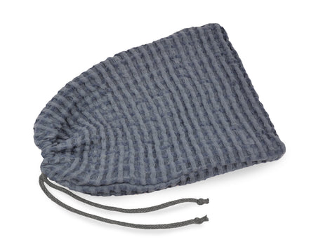 Eisbeutel – Kuehlbeutel aus Waffelpique Leinen-Baumwoll-Mix – nordisches Design von beties aus der "PUR.NATURE" Serie. In der Farbe Fjord-blau.
